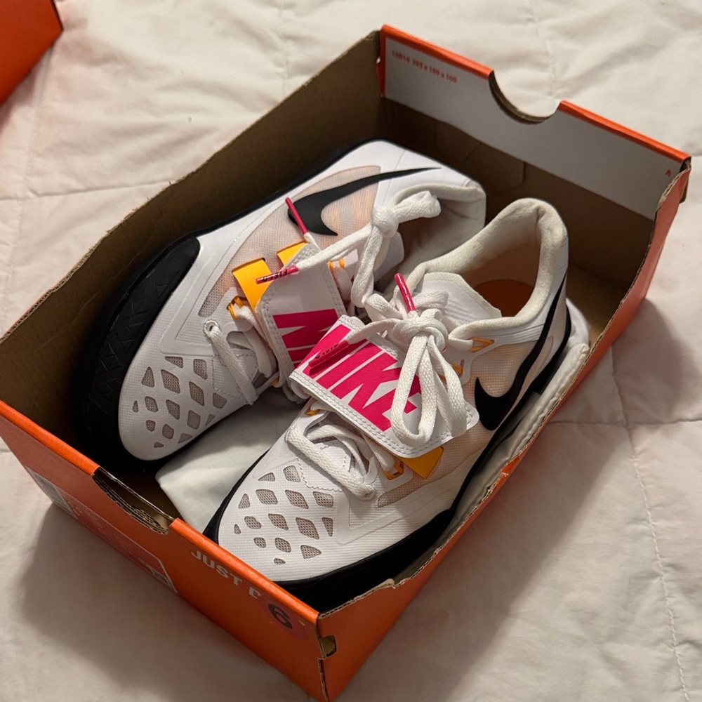 Nike zoom SD girls hotpink/orange running shoes size 4.5 kids NWT/Box & dustbag